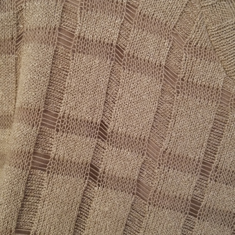 ZARA ๐ SWEATER - Picture 2 of 8